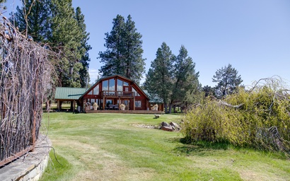 Jumping Juniper Ranch Main House 4