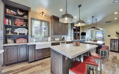 Luxury Mountain Retreat 2
