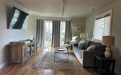 Sisters Retreat Upper 2