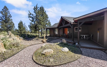 Canyon Perch | Peaceful Desert Escape with Views 2