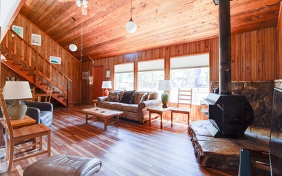 Peters Cabin 6
