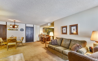 Giant Steps 34 Ski in/out