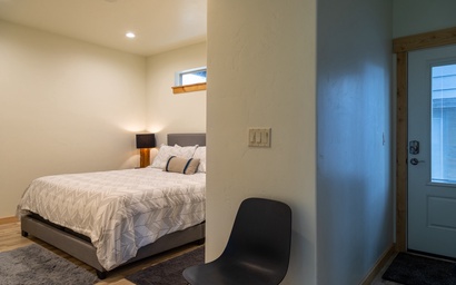 Branch B – Juniper Studio (Downstairs | Sleeps 2) 3