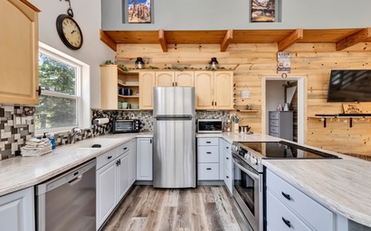 Beech Craft Cabin | Dark Sky Escape | Hike, Stargaze, Explore Parks 3