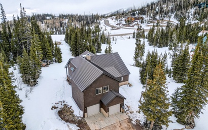 Ridge Top Lodge | Spacious 7BR Retreat near Skiing 4