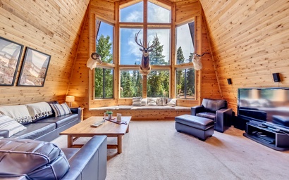 Moonlight Ridge | Duck Creek Village Cabin | Fireplace 2