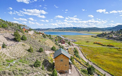 Panguitch Lakehome | Lake View | Sleeps 12 2