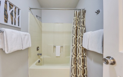 Mountain Nest Retreat 4