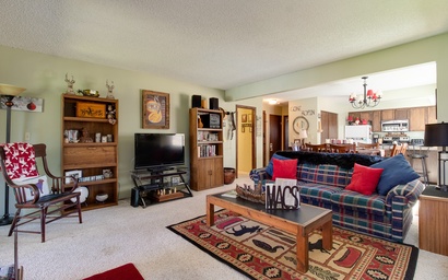 Fourth Sisters Hideaway | Cozy Sisters Condo | Fireplace, Pool