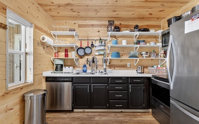 Brian Head Basecamp | 4 bdrm Brian Head condo