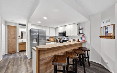 Giant Steps 68 ski in/out 3