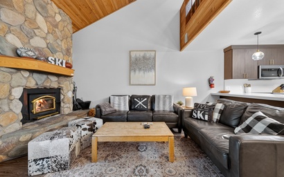 Navajo Slopes Retreat | Ski-In/Ski-Out | Sleeps 10 3