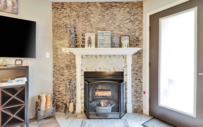 Giant Steps 40 | Brian Head Ski in/out Condo | Sleeps 5 4