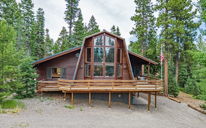 Moonlight Ridge | Duck Creek Village Cabin | Fireplace 3