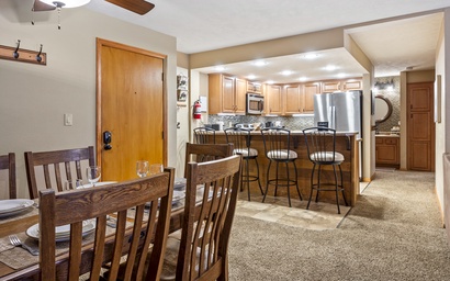 Giant Steps 14 Ski in/out 5