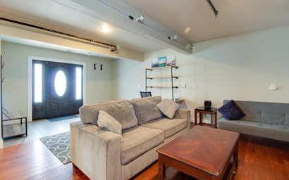 Sisters Retreat Lower 3