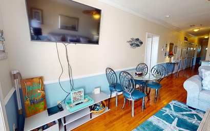 A Walk to Downtown 5