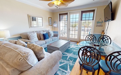 A Walk to Downtown 3