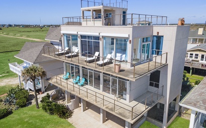 Oceanfront Experience