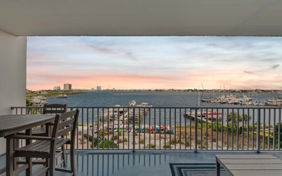 South Harbor unit 3C