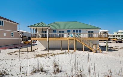 Beach Front Beauty 4