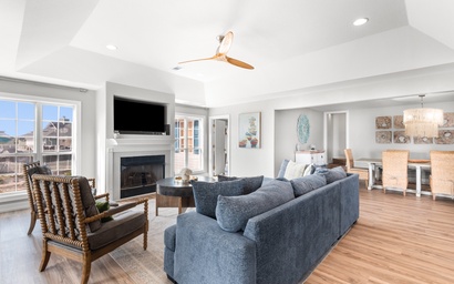 Anne's Island Girl 3