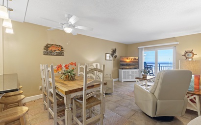 Sea Coast Gardens III 316 10