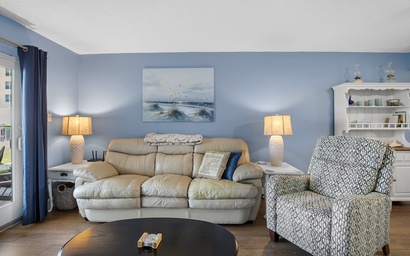 Sea Coast Gardens II 117 6