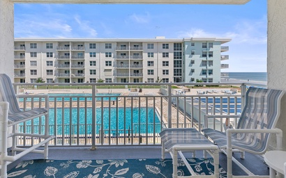 Sea Coast Gardens III 207 2