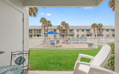 Colony Beach Club 132 2