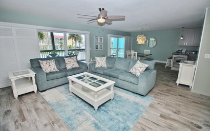 The Tiki Townhouse 5