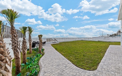 Ocean Breeze Resort 109 3