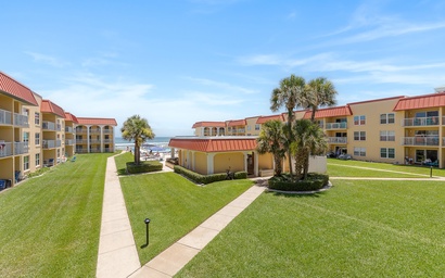 Point East 213 3