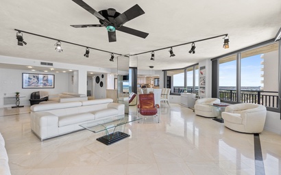 Sherwin Condominium 1801 6