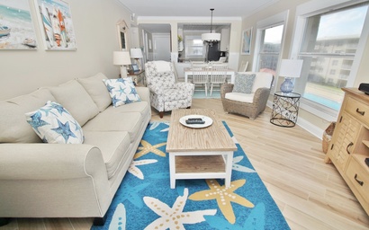 Sea Coast Gardens III 406 9