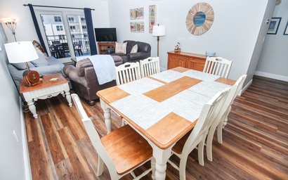 Sea Coast Gardens III 409 10