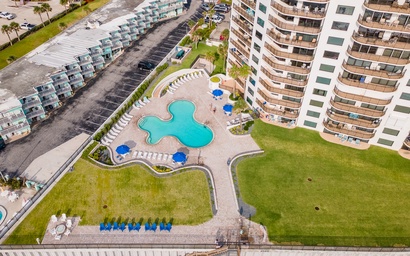 Sherwin Condominium 1702 4