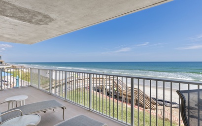 Schooner Point A204 2