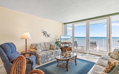 Smyrna Beach Club 818B 7