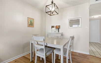 Sea Coast Gardens II 316 10