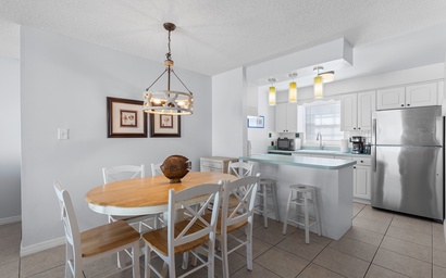 Colony Beach Club 120 10