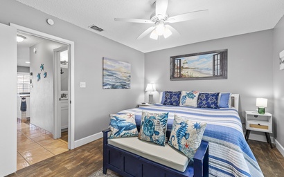 Colony Beach Club 210 3