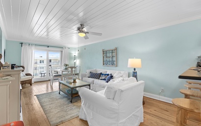 Sea Coast Gardens II 513 6