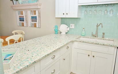 Sea Coast Gardens III 105 10