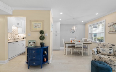 Colony Beach Club 116 9