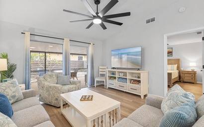 Tranquil Tides Beach House 8