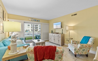 Sea Coast Gardens III 109 8