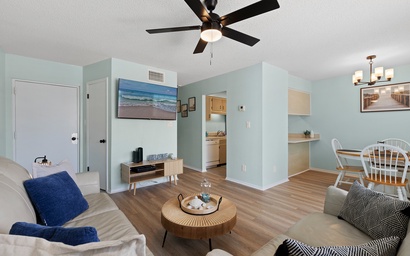 Colony Beach Club 207 7