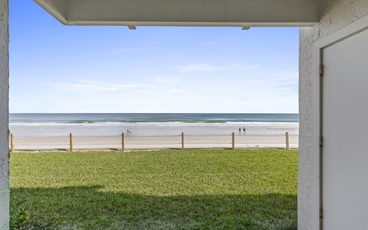 Colony Beach Club 125 2