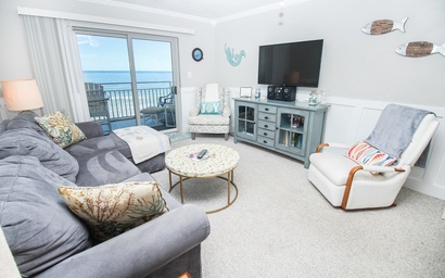 Sea Coast Gardens II 405 7